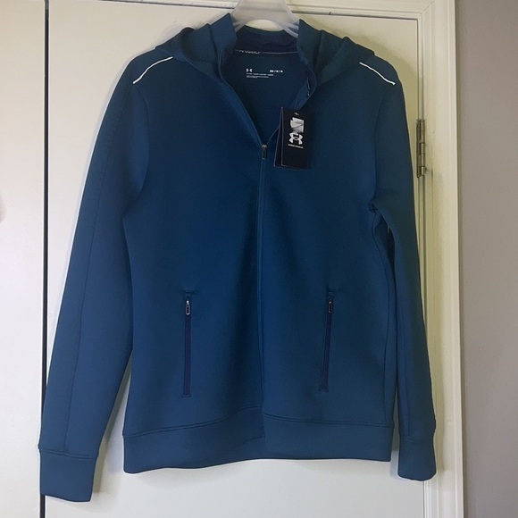 UNDER AMOUR FITTED JACKET SIZE MEDIUM. Blue Note/Metallic Silver Jacket - Picture 3 of 7